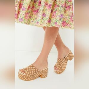 Beach by Matisse Cork Floral Platform Sandals 7 EUC
